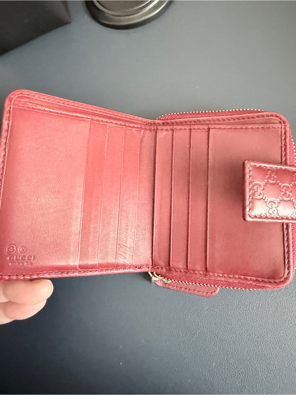 Red Gucci Embossed Compact Wallet - Picture 12 of 16